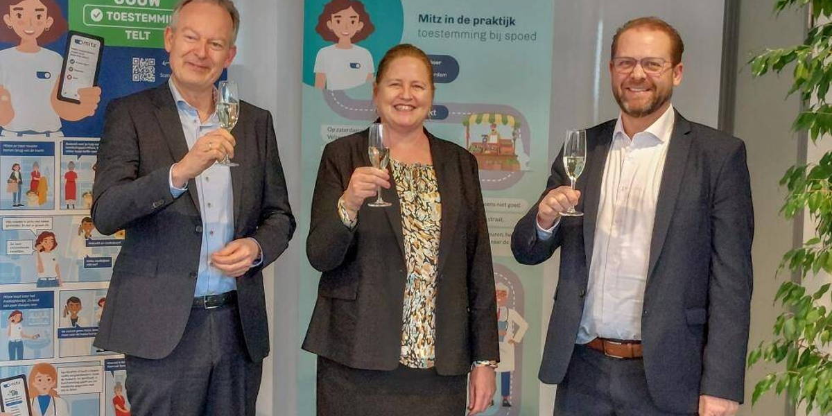 mitz3_edited-ondertekening