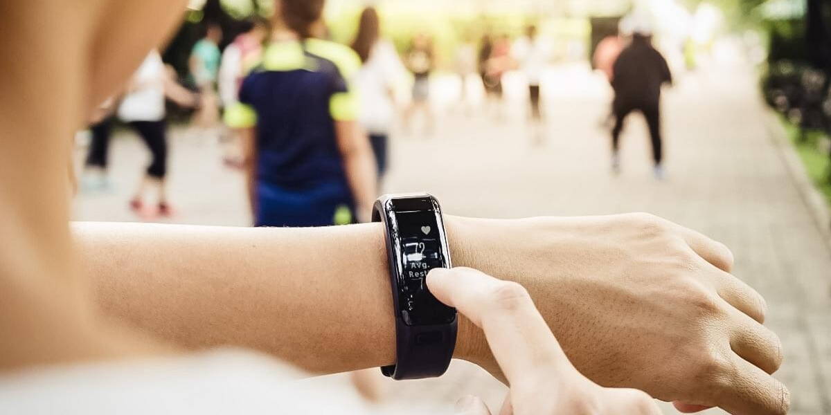 Woman checking Heart rate Exercise Workout fitness Smart watch