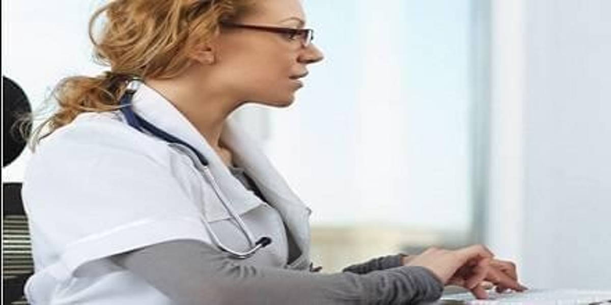 ehealth-vrouw-computer