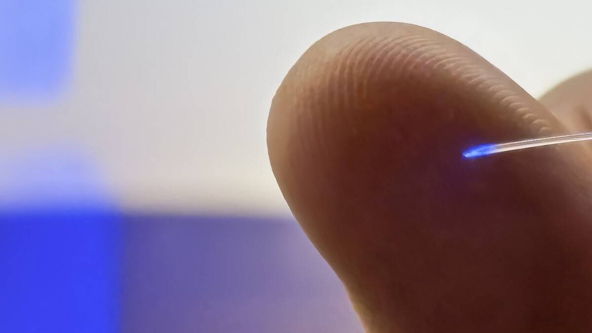 mAxialtrode , microfluïdisch hersenimplantaat