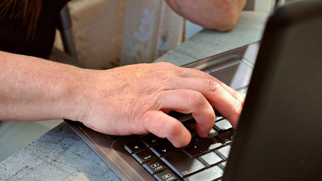 laptop-zoeken-dichtbij