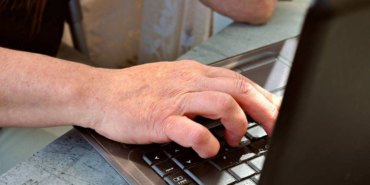 laptop-zoeken-dichtbij