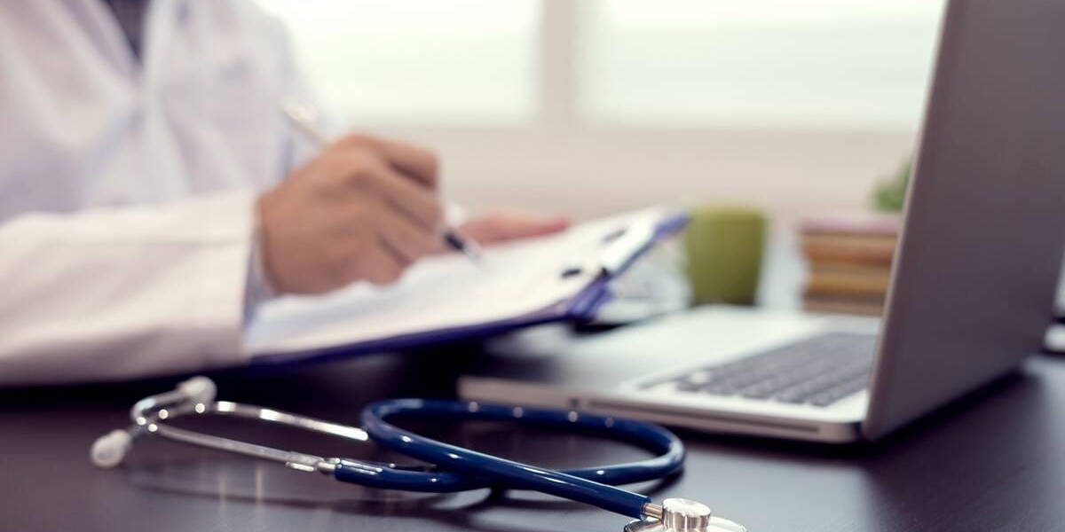 Veel cliënten en medewerkers positief over beeldschermzorg