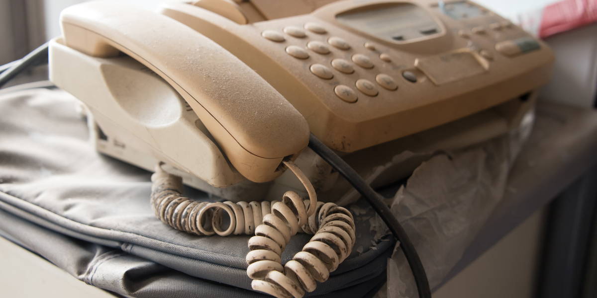 Eindelijk van de fax af