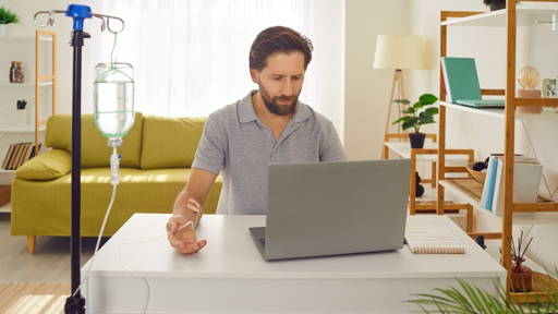 Patiënten met antibiotica dankzij mobiel infuus eerder naar huis