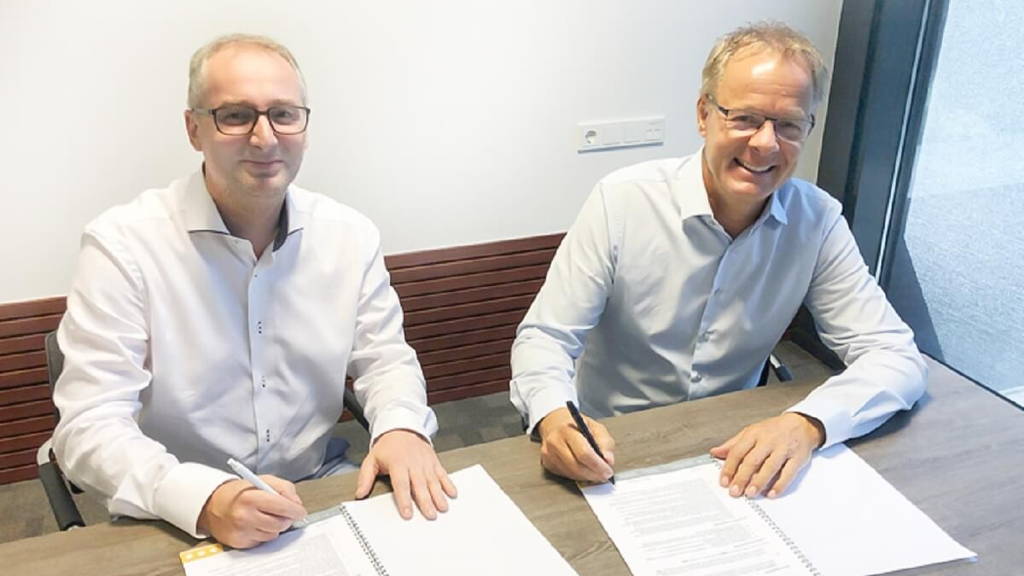 Ondertekening-DOH_Vcare_edited