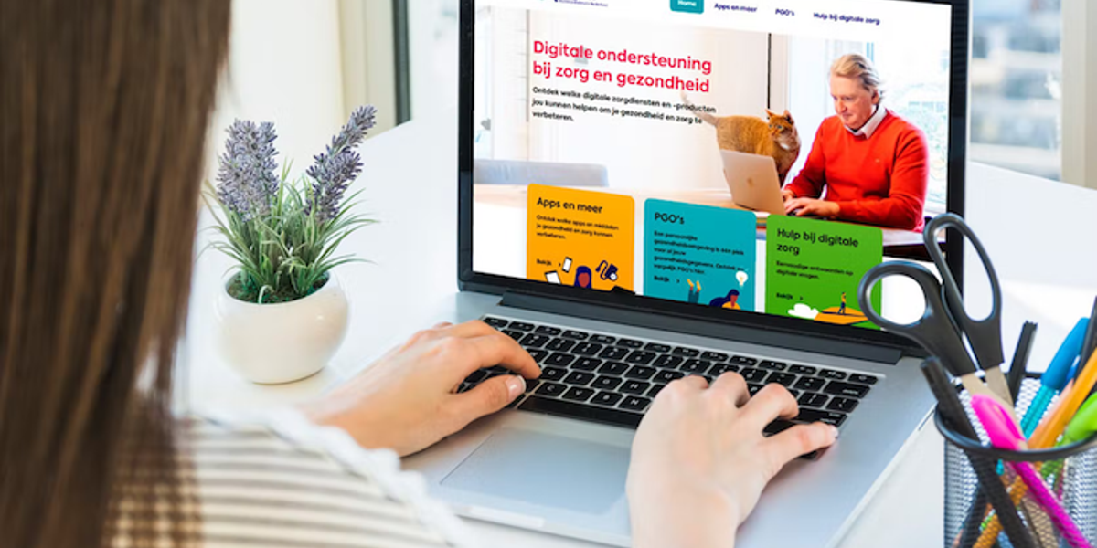 Praktische hulp bij digitale zorg, voor en door zorggebruikers