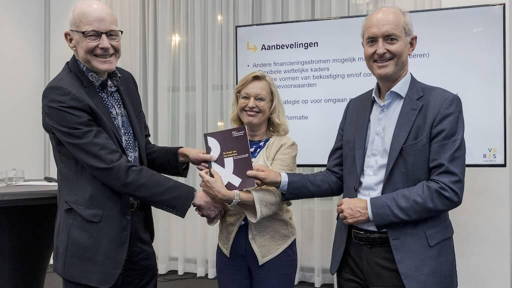 VWS omarmt RVS-advies om meer richting aan innovaties te geven  Pleidooi voor dringende herziening beleid zorginnovatie