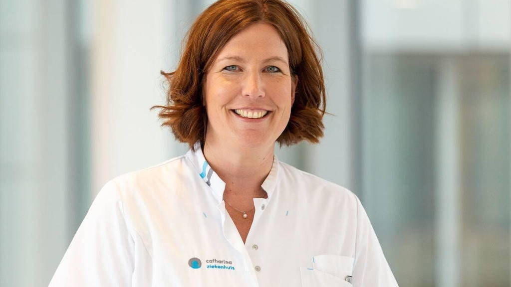 Catharina-JBloemen-Chirurg