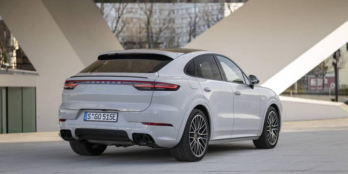 Porsche-cayenne