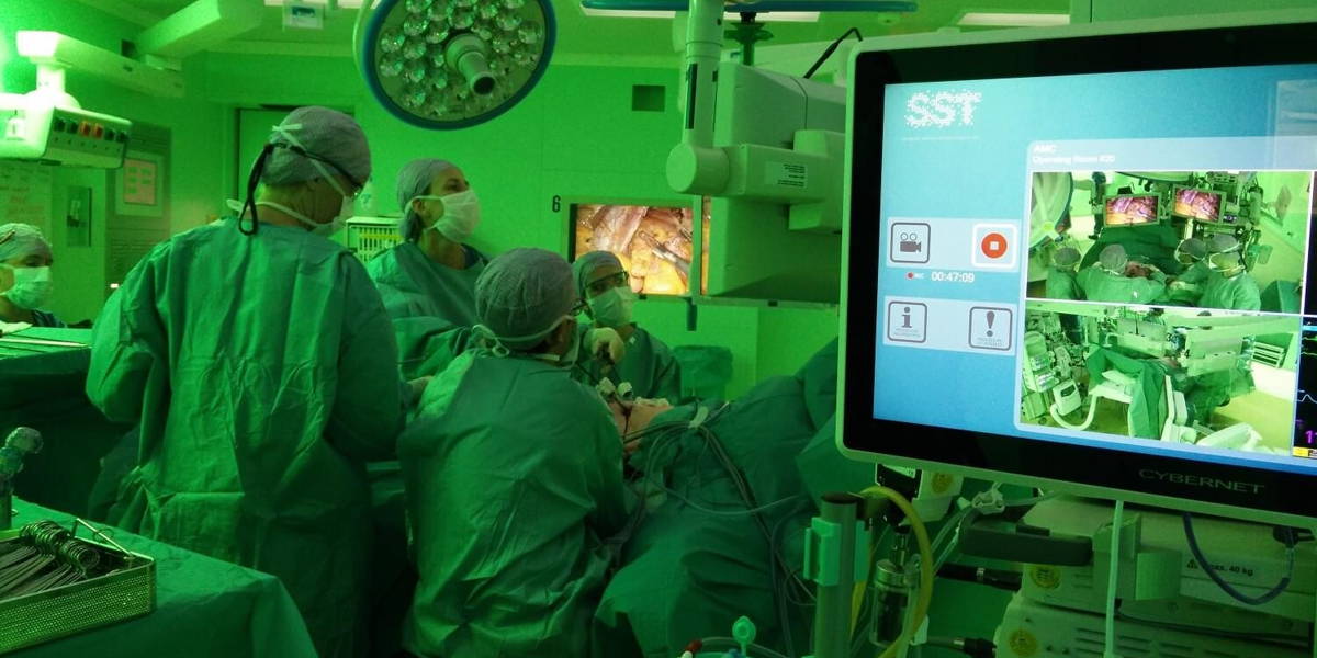 Als zorgprofessional veilig naar jezelf kijken