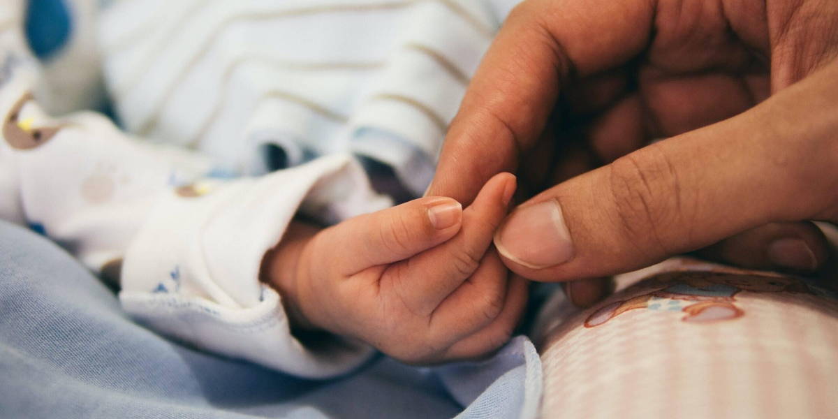 Baby-Hand-scaled