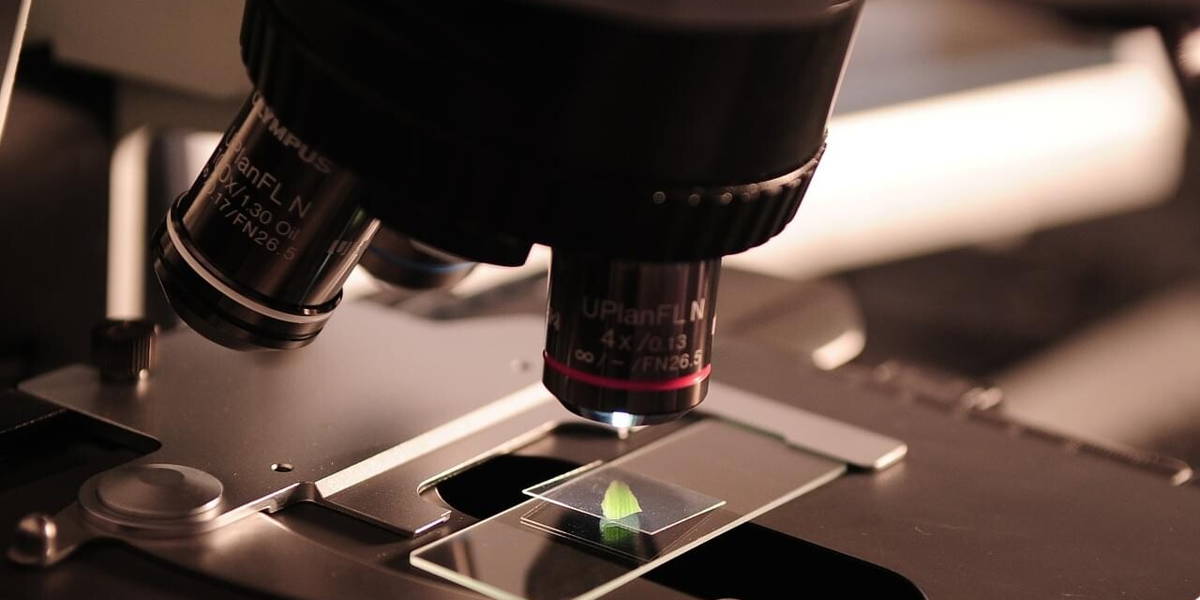 microscope-385364_1280